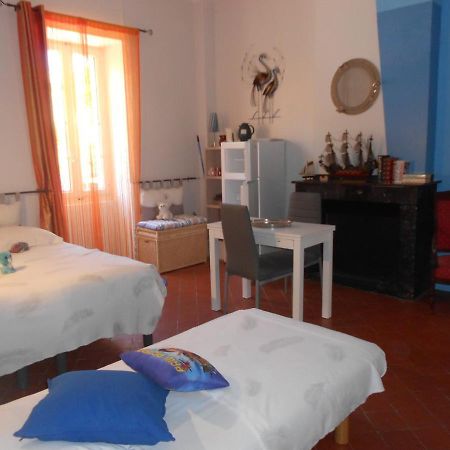 L'Abri Du Vent Bed & Breakfast Fitou Dış mekan fotoğraf